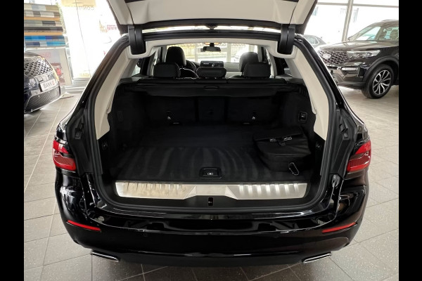 BMW 5 Serie Touring 530e ** LED, NAVI+, LEDER, PANORAMA, ADAPT. CRUISE, SHADOW-LINE, 19-INCH LMV ** 1e EIG - UNFALLFREI ** ** INFORMEER OOK NAAR ONZE AANTREKKELIJKE FINANCIAL-LEASE TARIEVEN **