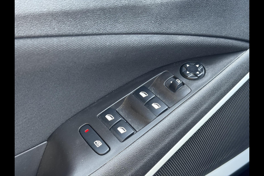 Opel Crossland X 1.2 Turbo Edition 2020 Dealer Onderhouden,Camera,Apple Carplay/Android Auto,110pk,Clima,Cruise,Pdc V+A,Rijstrooksensor,6 Bak,N.A.P,Bj 12-2020,Apk tot 01-2027