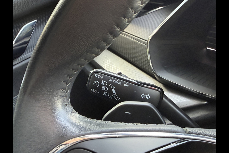 Škoda Octavia 1.0 e-TSI Business Edition | Draadloze lader | Carplay