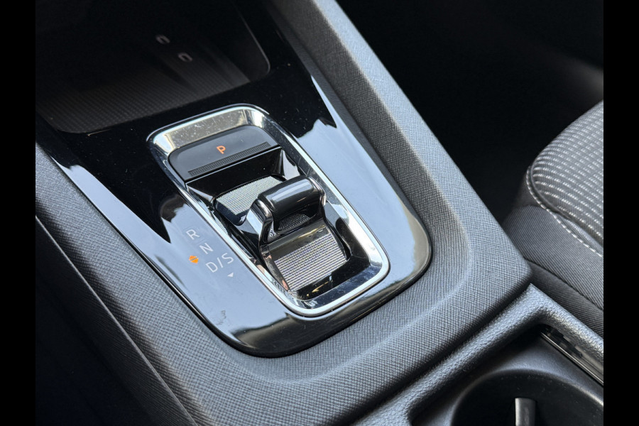 Škoda Octavia 1.0 e-TSI Business Edition | Draadloze lader | Carplay