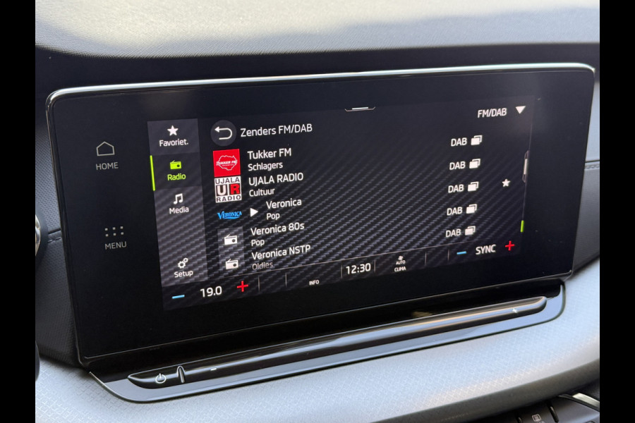 Škoda Octavia 1.0 e-TSI Business Edition | Draadloze lader | Carplay