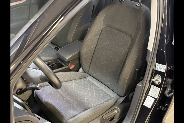 Volkswagen Golf Variant 1.0 TSI Life | Carplay | ACC | Draadloze lader