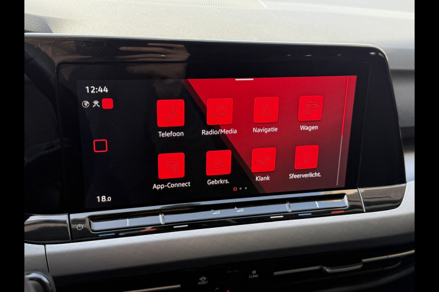 Volkswagen Golf Variant 1.0 TSI Life | Carplay | ACC | Draadloze lader