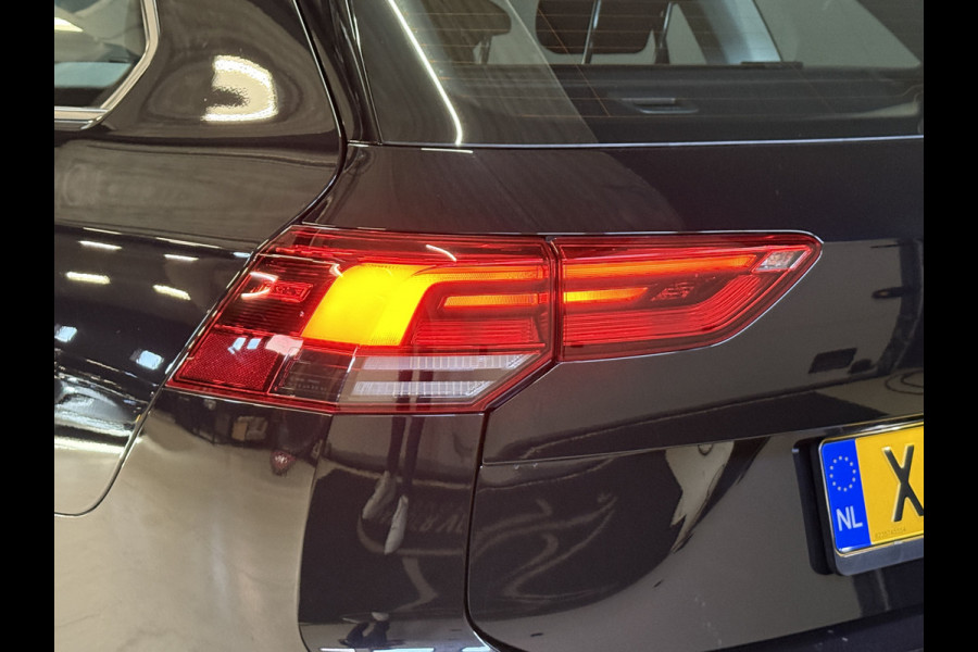 Volkswagen Golf Variant 1.0 TSI Life | Carplay | ACC | Draadloze lader