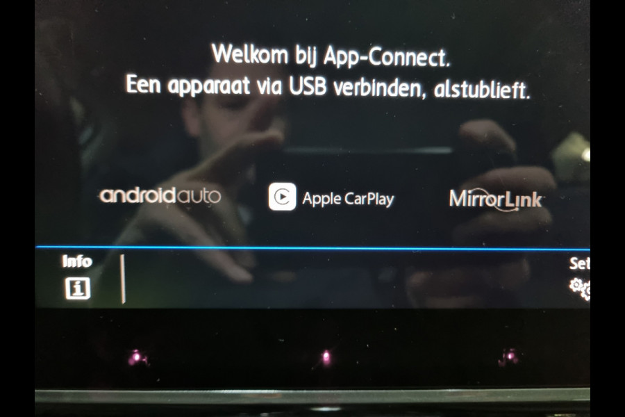Volkswagen Golf Variant 1.0 TSI Comfortline AUTOMAAT 7-TRAPS ✅CARPLAY ✅TREKHAAK