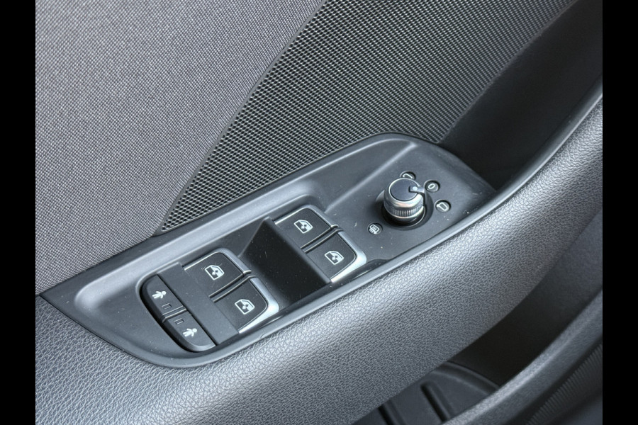 Audi A3 Sportback 1.0 TFSI Sport Lease Edition | Bluetooth | 19''inch | LED