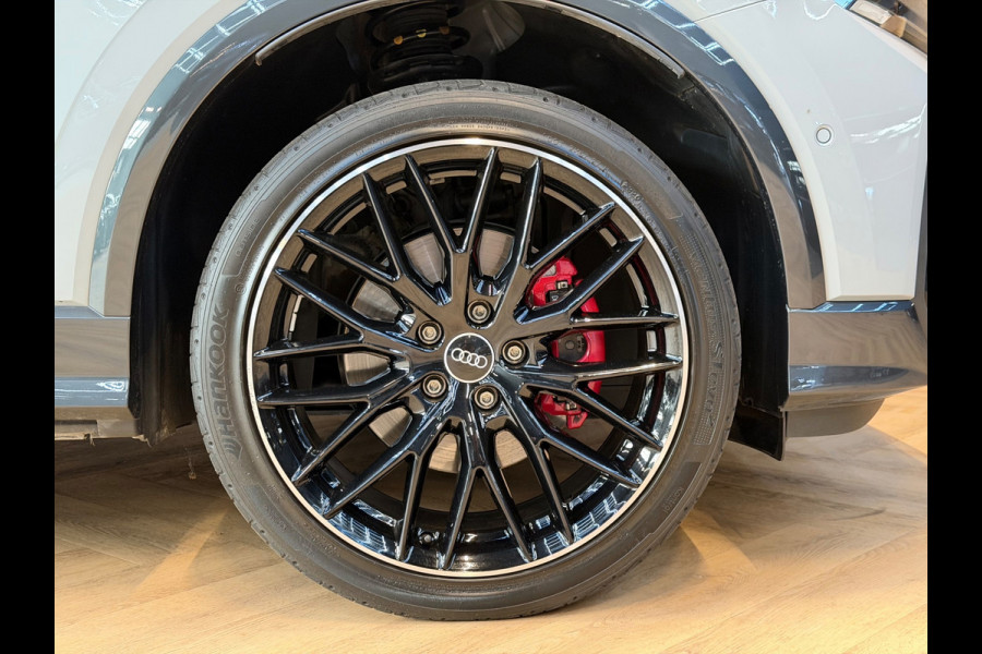 Audi Q2 35 TFSI S Line. Pano - Matrix - Ambiance - B&O - ACC