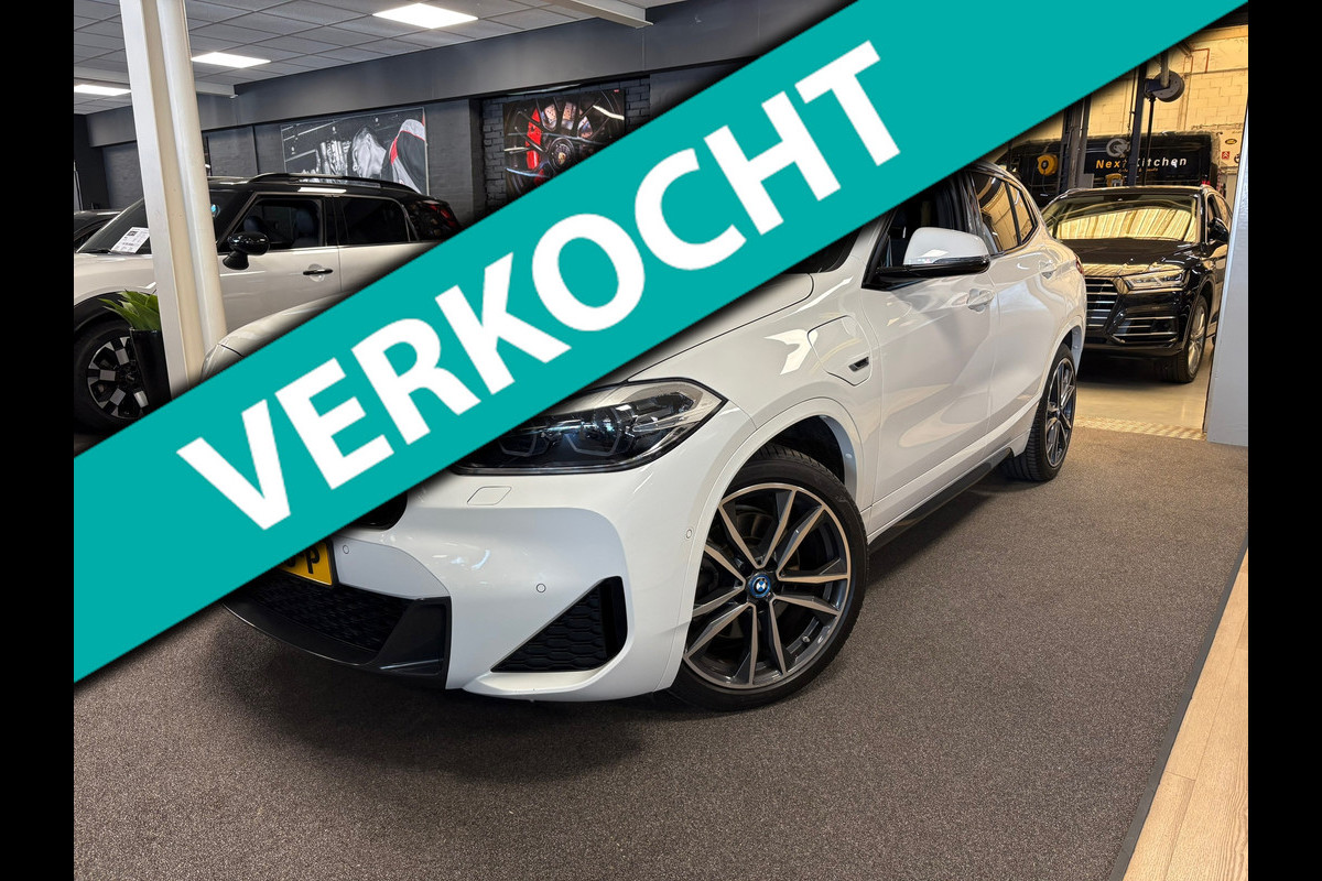 BMW X2 XDrive25e High Executive M-sport / camera / stoelverwarming / Head-up / panorama-dak