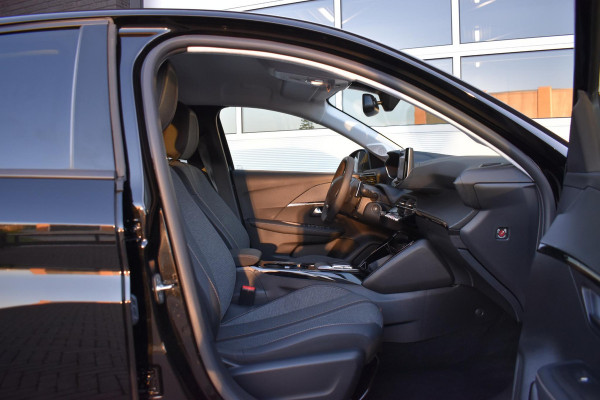 Peugeot 208 1.2 PureTech 100 PK Aut Allure | Carplay | Navi | PDC | Incl. garantie