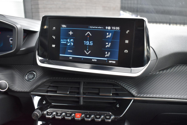 Peugeot 208 1.2 PureTech 100PK Allure Pack | Carplay | LED | Camera | Keyless | 3D Dashboard | Incl. garantie