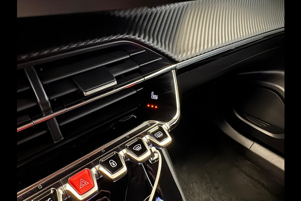 Peugeot 2008 1.2 PureTech 130PK Allure Pack | Carplay | Camera | 3D Dashb. | Stoelverw. | Incl. garantie