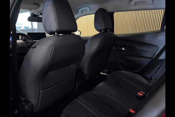 Peugeot 2008 1.2 PureTech 130PK Allure Pack | Carplay | Camera | 3D Dashb. | Stoelverw. | Incl. garantie