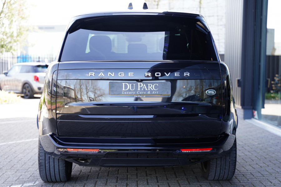 Land Rover Range Rover P 440 SE Zwart Leder / 23 Inch / Panoramadak