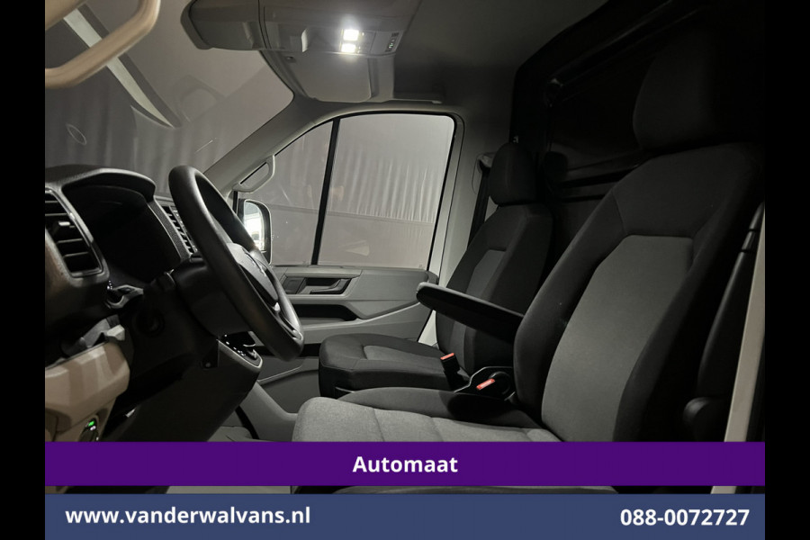 Volkswagen Crafter 2.0 TDI 140pk Automaat L4H3 L3H2 Euro6 Airco | Camera | Apple Carplay Android Auto, Chauffeursstoel, Stoelverwarming, 3000kg Trekhaak