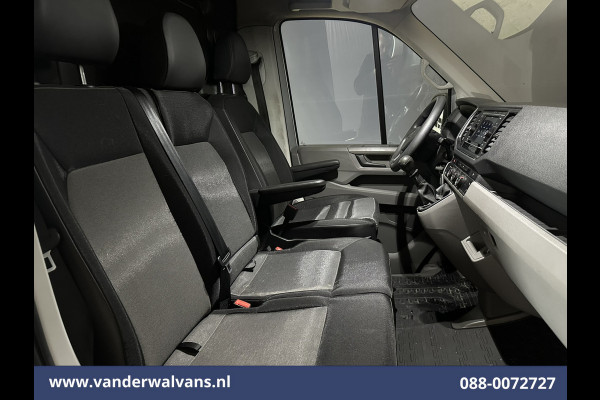 Volkswagen Crafter 2.0 TDI 140pk L3H3 L2H2 Euro6 Airco | Camera | Apple Carplay | Cruisecontrol Android Auto, Parkeersensoren, Bijrijdersbank, 3000kg Trekvermogen, zilver
