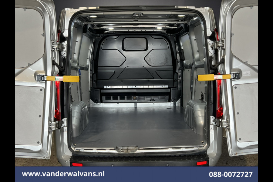 Ford Transit Custom 2.0 TDCI 130pk L1H1 Euro6 Airco | Camera | Navigatie | LED | Cruisecontrol Parkeersensoren, Stoelverwarming, Verwarmde voorruit, Bijrijdersbank, 2500kg trekvermogen