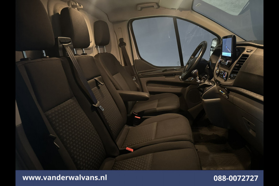 Ford Transit Custom 2.0 TDCI 130pk L1H1 Euro6 Airco | Camera | Navigatie | LED | Cruisecontrol Parkeersensoren, Stoelverwarming, Verwarmde voorruit, Bijrijdersbank, 2500kg trekvermogen