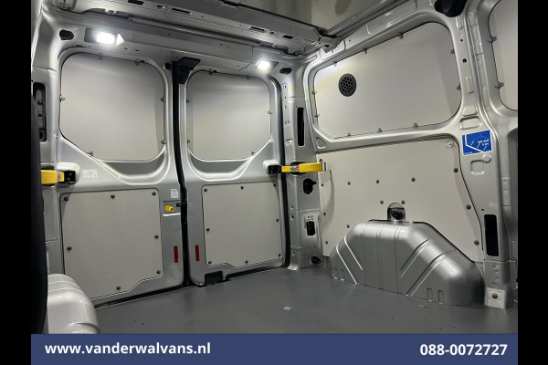Ford Transit Custom 2.0 TDCI 130pk L1H1 Euro6 Airco | Camera | Navigatie | LED | Cruisecontrol Parkeersensoren, Stoelverwarming, Verwarmde voorruit, Bijrijdersbank, 2500kg trekvermogen