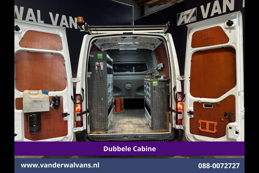 Opel Movano 2.3 Turbo 150pk L2H2 Dubbele Cabine Inrichting Euro6 Airco | Imperiaal | 2500kg Trekhaak | Camera | Navigatie 5-Zits, LED, Cruisecontrol, Parkeersensoren