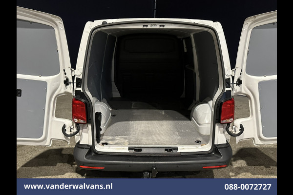 Volkswagen Transporter 2.0 TDI 150pk L2H1 Euro6 Airco | Navigatie | Apple Carplay | Cruisecontrol Trekhaak, Android Auto, Parkeersensoren