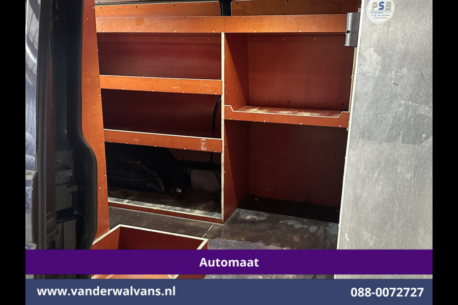 Volkswagen Transporter 2.0 TDI 150pk Automaat L2H1 Inrichting Euro6 Airco | Camera | Navigatie | Cruisecontrol | LM velgen 2500kg Trekhaak, Parkeersensoren, Achterklep