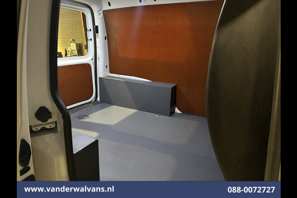 Volkswagen Caddy 2.0 TDI L1H1 Euro6 Airco | Camera | Cruisecontrol | Trekhaak Verwarmde Voorruit, Zijdeur, Parkeersensoren