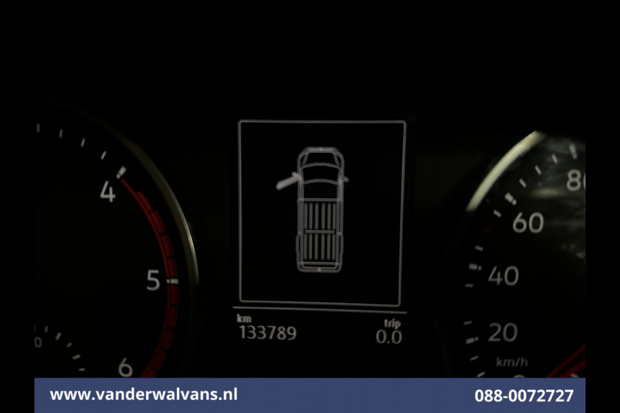 Volkswagen Crafter 2.0 TDI L3H3 L2H2 Euro6 Airco | Apple Carplay | Android Auto | Parkeersensoren Bijrijdersbank