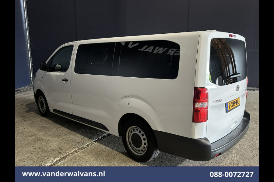 Toyota Proace Shuttle 1.5 D-4D 120pk L3H1 Personenbus 9 Zitplaatsen Euro6 Airco | Navigatie | Apple Carplay | Cruisecontrol Android Auto, Parkeersensoren, Achterklep