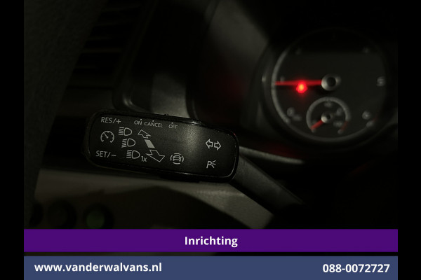 Volkswagen Transporter 2.0 TDI L2H1 Inrichting Euro6 Airco | Imperiaal | Omvormer | Camera | Apple Carplay | Cruisecontrol Android Auto, Trekhaak, Parkeersensoren