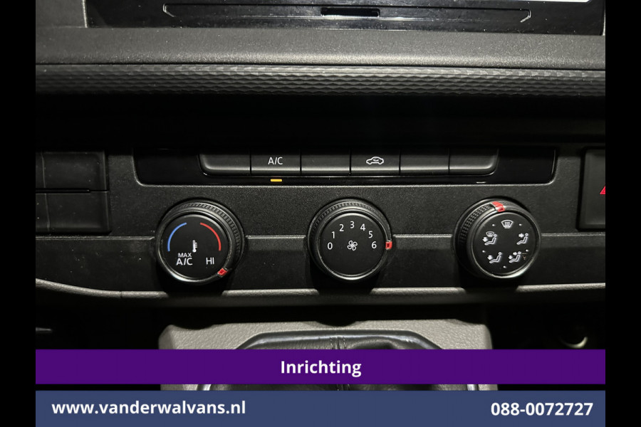 Volkswagen Transporter 2.0 TDI L2H1 Inrichting Euro6 Airco | Imperiaal | Omvormer | Camera | Apple Carplay | Cruisecontrol Android Auto, Trekhaak, Parkeersensoren