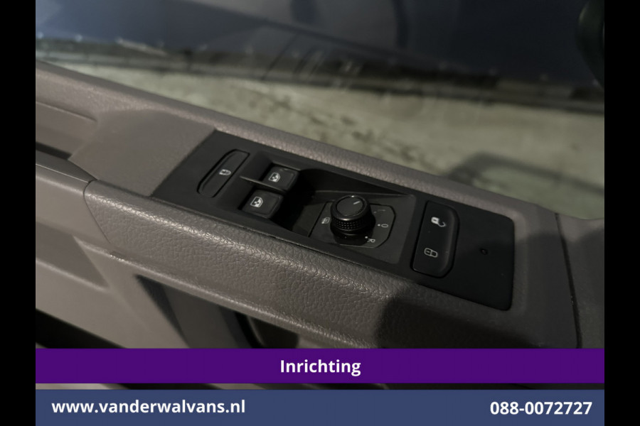 Volkswagen Transporter 2.0 TDI L2H1 Inrichting Euro6 Airco | Imperiaal | Omvormer | Camera | Apple Carplay | Cruisecontrol Android Auto, Trekhaak, Parkeersensoren
