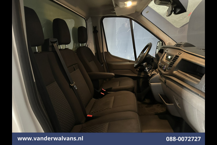 Ford Transit 2.0 TDCI 130pk Bakwagen Laadklep Euro6 Airco | Cruisecontrol | Verwarmde voorruit Bijrijdersbank