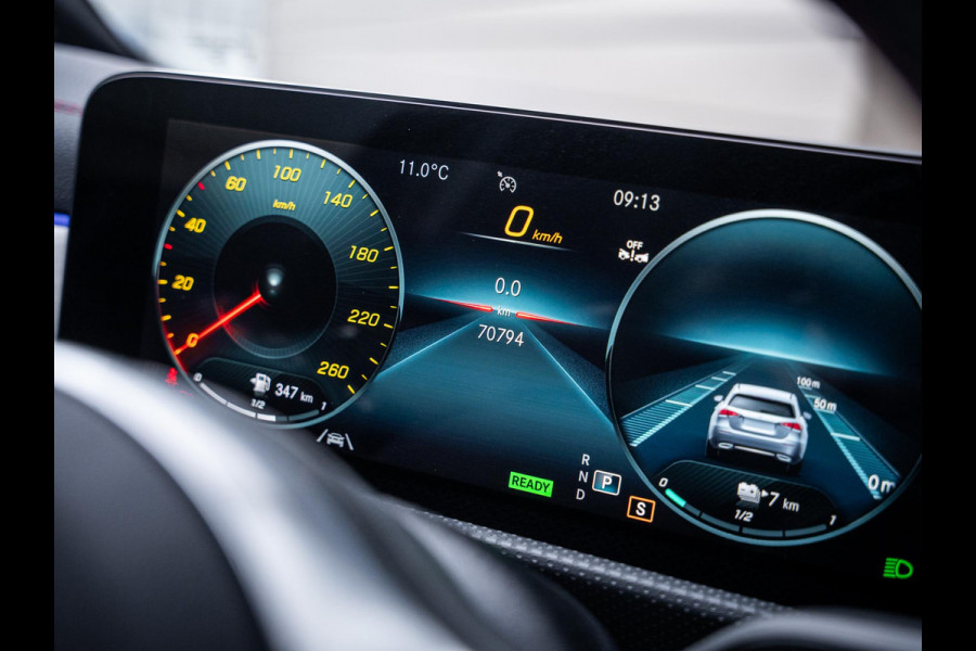 Mercedes-Benz CLA-Klasse 250 e AMG Line - Matrix l Pano l Sfeerverl. l Keyless l 19"