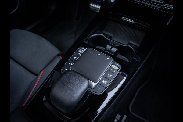 Mercedes-Benz CLA-Klasse 250 e AMG Line - Matrix l Pano l Sfeerverl. l Keyless l 19"