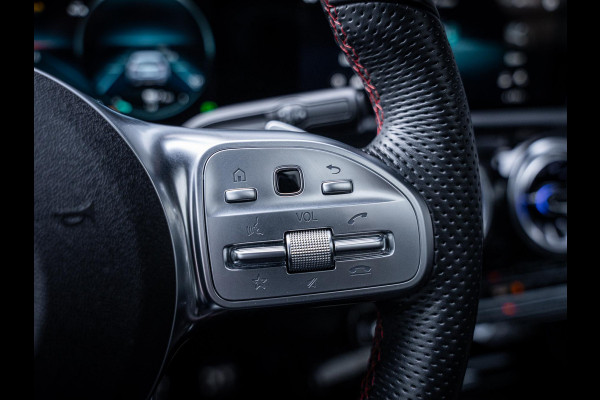 Mercedes-Benz CLA-Klasse 250 e AMG Line - Matrix l Pano l Sfeerverl. l Keyless l 19"