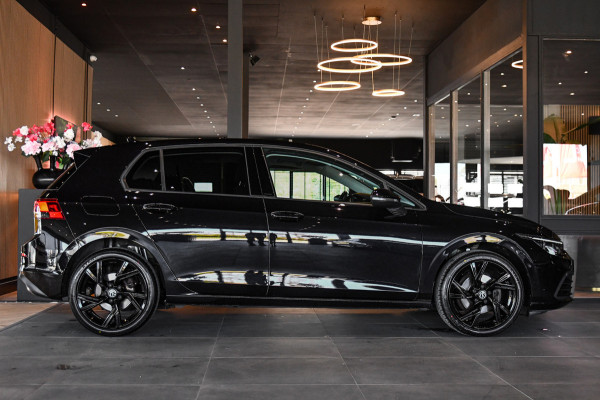 Volkswagen Golf 1.0 TSI Life Business, LED, ACC, Memory, Carplay, Alcantara, Digital, Stoelverwarming, Sfeerverlichting!