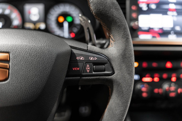 Seat Leon CUPRA R 2.0 TSI Nr. 561/799 DSG Carbon Performance Uniek