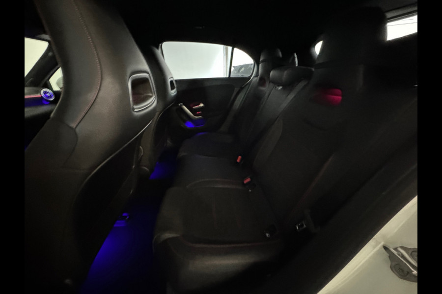 Mercedes-Benz A-Klasse 180 Business AMG Memory|Sfeer|Night