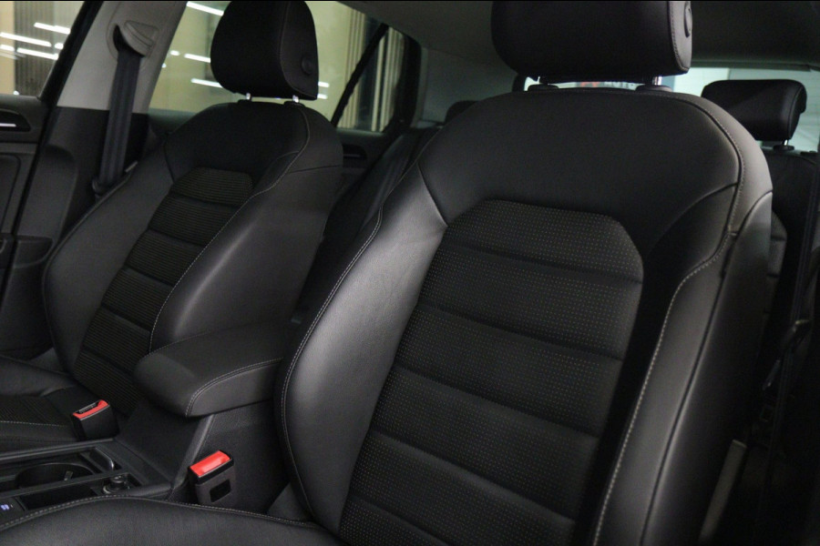 Volkswagen Golf 1.5 TSI R-Line Pano/Carplay/Dynaudio/Cam/Blindspot/Vol