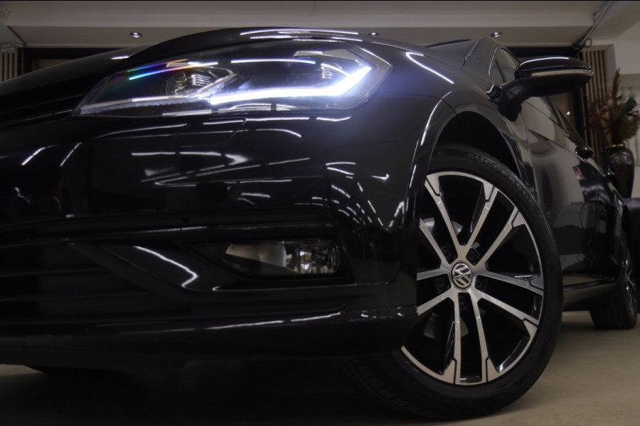 Volkswagen Golf 1.5 TSI R-Line Pano/Carplay/Dynaudio/Cam/Blindspot/Vol