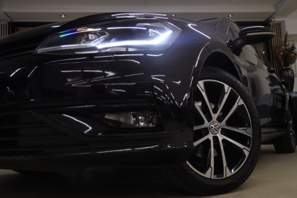 Volkswagen Golf 1.5 TSI R-Line Pano/Carplay/Dynaudio/Cam/Blindspot/Vol