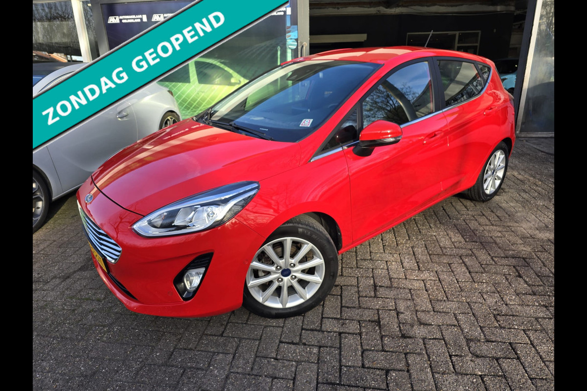 Ford Fiesta 1.0 EcoBoost Titanium | 2E EIGENAAR | 12 MND GARANTIE | NAVI | CRUISE | NL AUTO |
