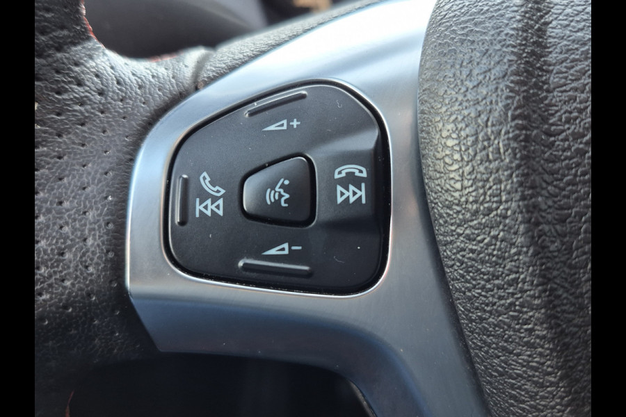 Ford Tourneo Courier BWJ 2018 | 1.0 101PK Titanium | CLIMA | NAVI | STOELVERW | CRUISE | LICHTMETAAL | PDC |