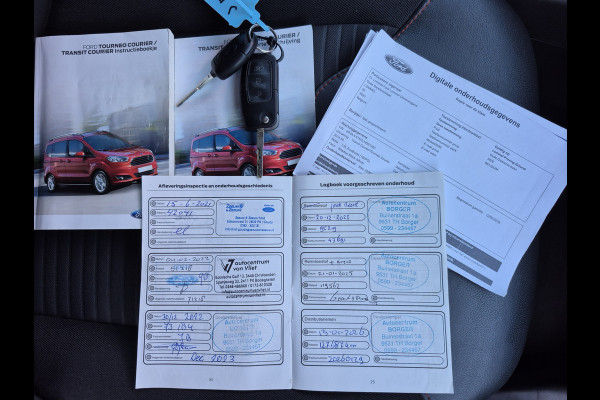 Ford Tourneo Courier BWJ 2018 | 1.0 101PK Titanium | CLIMA | NAVI | STOELVERW | CRUISE | LICHTMETAAL | PDC |