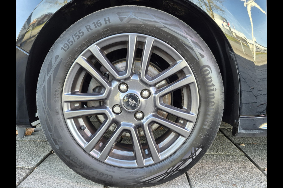 Ford Tourneo Courier BWJ 2018 | 1.0 101PK Titanium | CLIMA | NAVI | STOELVERW | CRUISE | LICHTMETAAL | PDC |