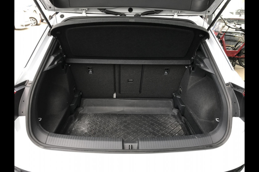 Volkswagen T-Roc 1.5 TSI Navi Stoelverwarming Automaat