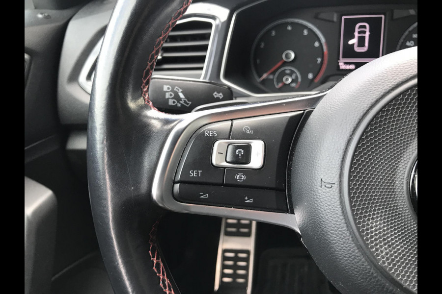 Volkswagen T-Roc 1.5 TSI Navi Stoelverwarming Automaat