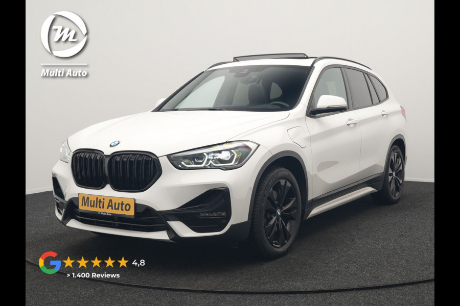 BMW X1 xDrive25e Sportline PHEV 221pk Dealer O.H | Trekhaak Afn. | Panodak | Head Up | Camera | Harman / Kardon | Sportstoelen Memory & Verwarmd | Keyless | Apple Carplay | BMW LED | Sfeerverlichting | Navigatie | DAB | 18" L.M | Plug In Hybrid |