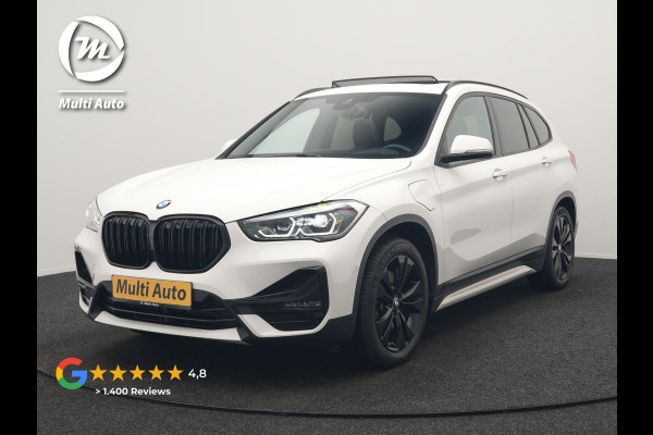 BMW X1 xDrive25e Sportline PHEV 221pk Dealer O.H | Trekhaak Afn. | Panodak | Head Up | Camera | Harman / Kardon | Sportstoelen Memory & Verwarmd | Keyless | Apple Carplay | BMW LED | Sfeerverlichting | Navigatie | DAB | 18" L.M | Plug In Hybrid |
