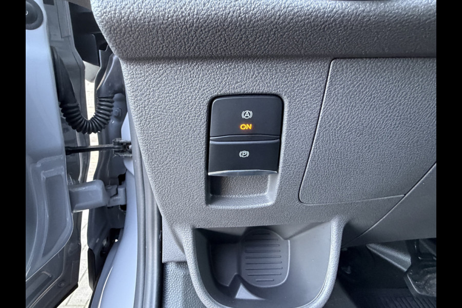 Ford E-Transit 350 L2H2 270PK Trend 68 kWh 317 KM WLTP CarPlay/cruisecontrol/stoelverwarming